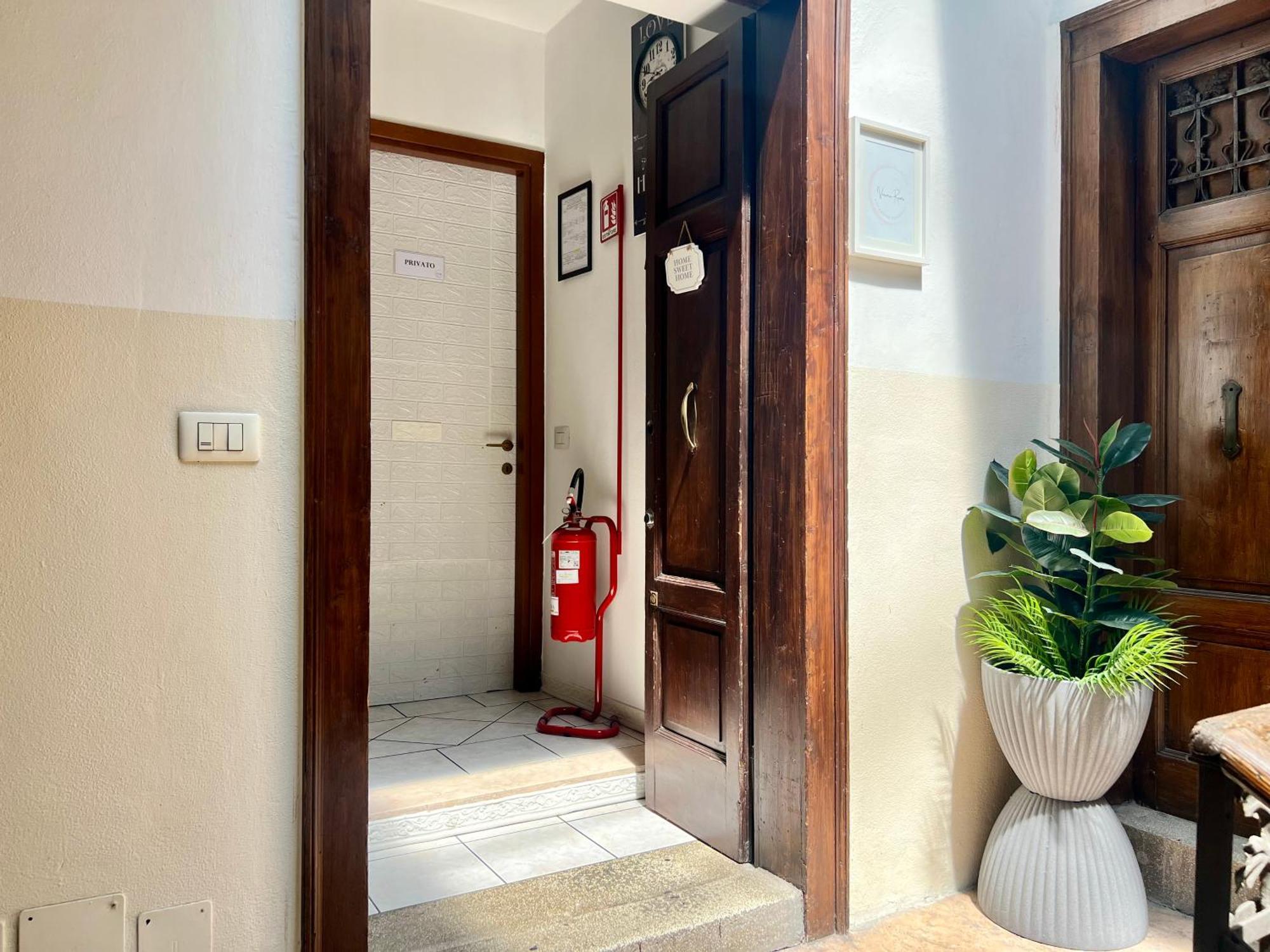 Verona Rooms Екстериор снимка