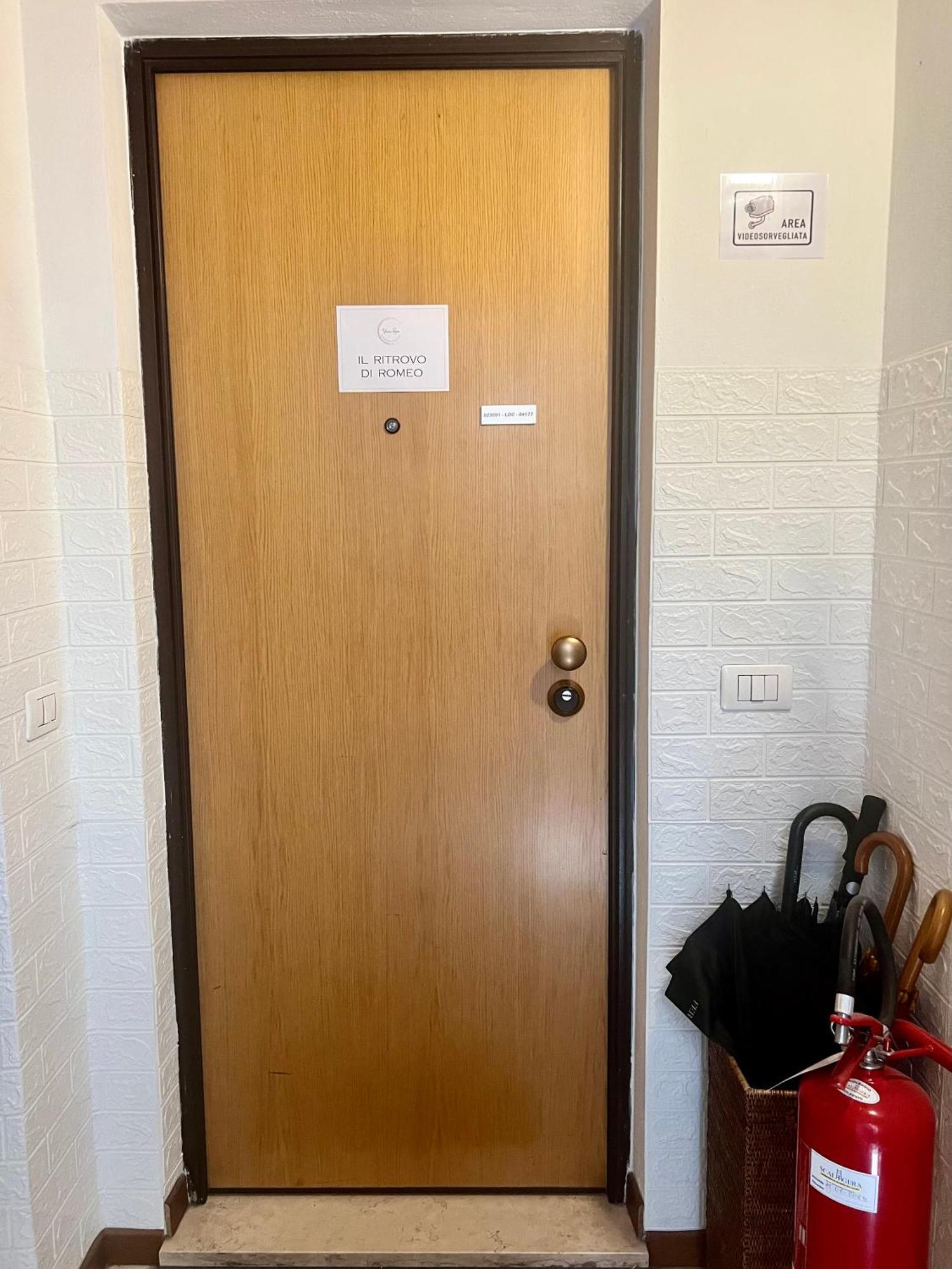 Verona Rooms Екстериор снимка